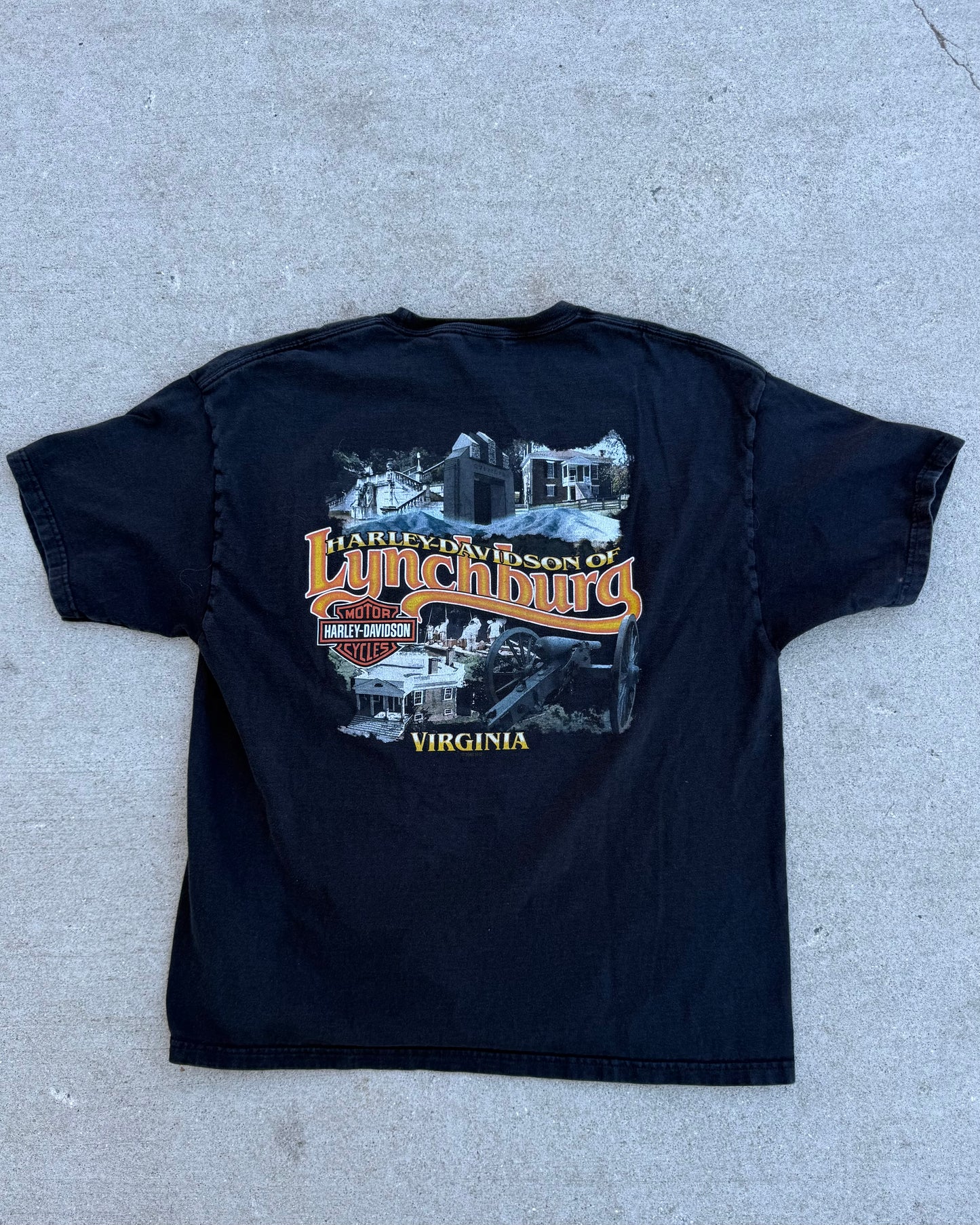 00's Harley Davidson Pocket Tee "Live To Ride" Lynchburg, VA