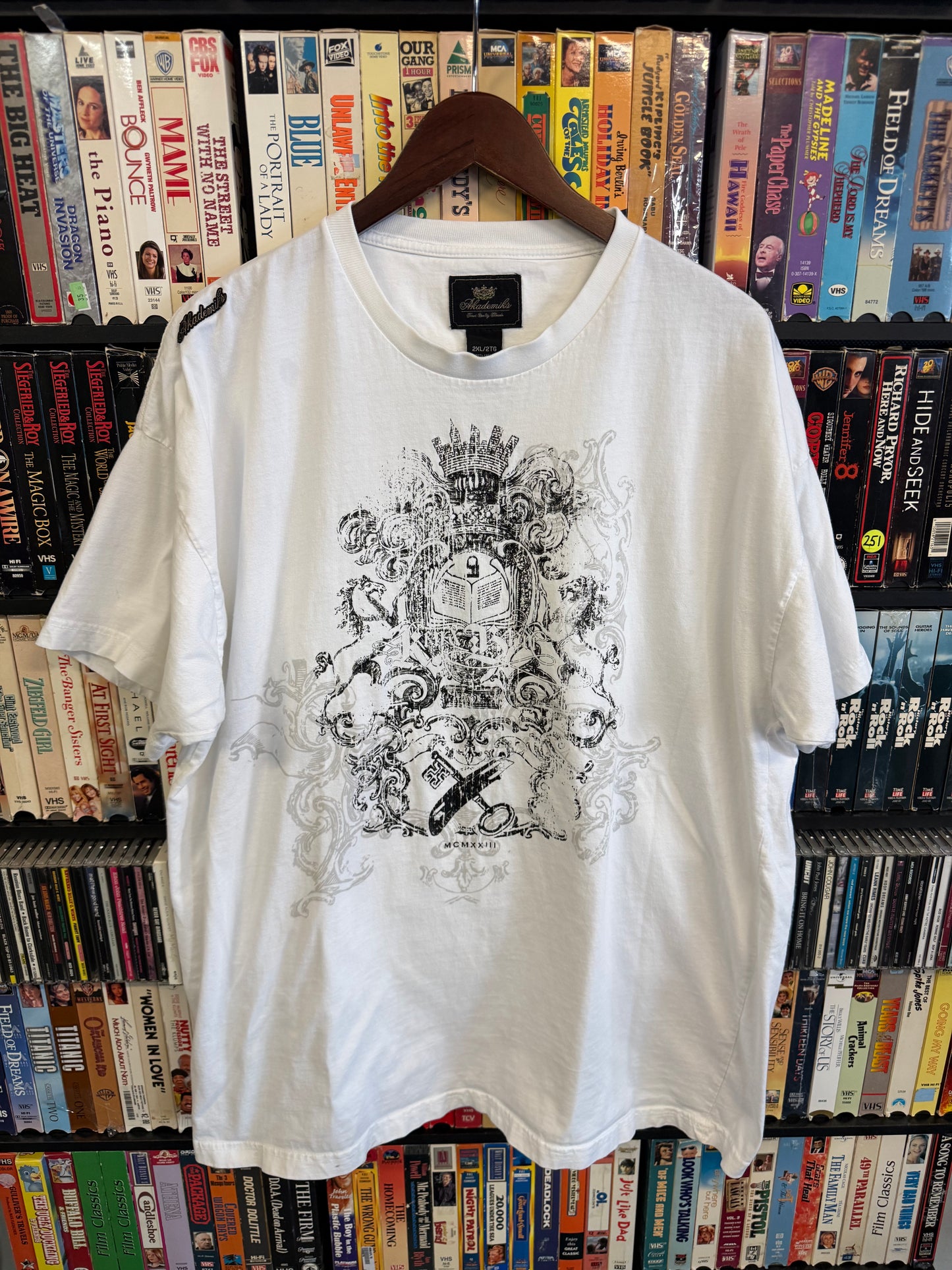 Akademiks Tee