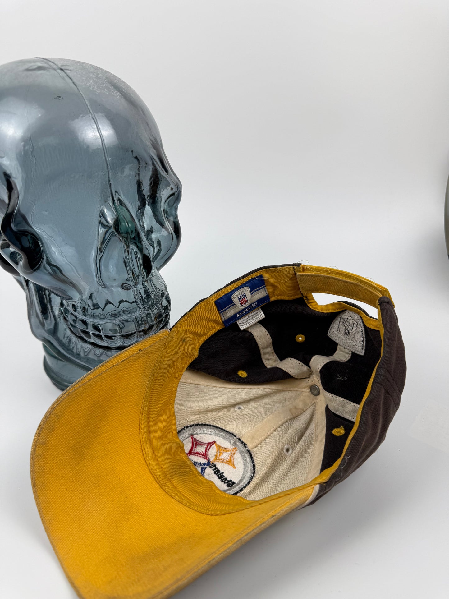 Pittsburgh Steelers Velcro Strap Hat