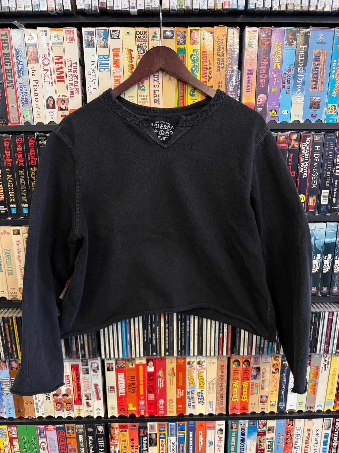 Arizona Cropped Blank Black LS