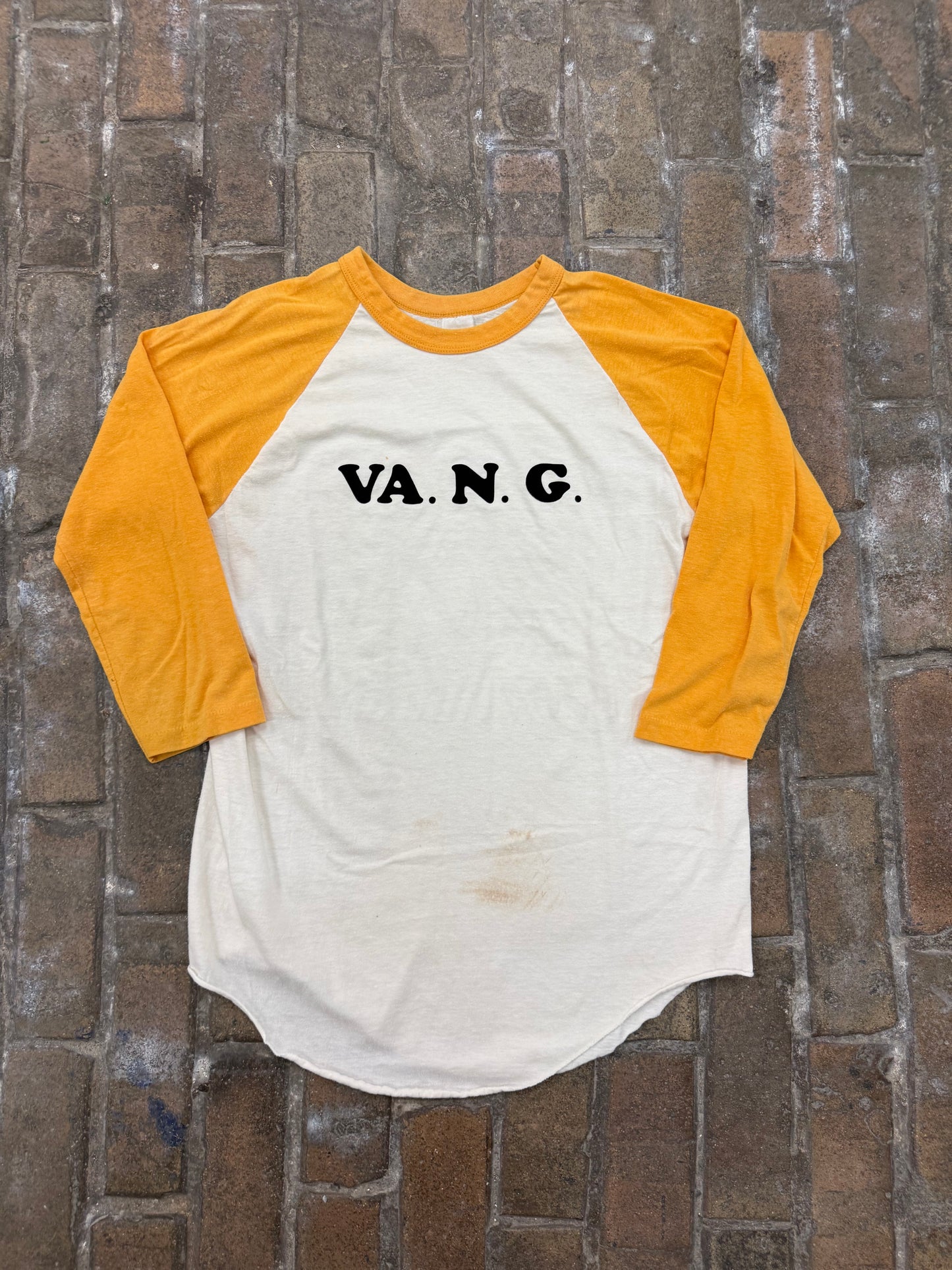 VTG VA. N. G. 3/4 Raglan Baseball Tee