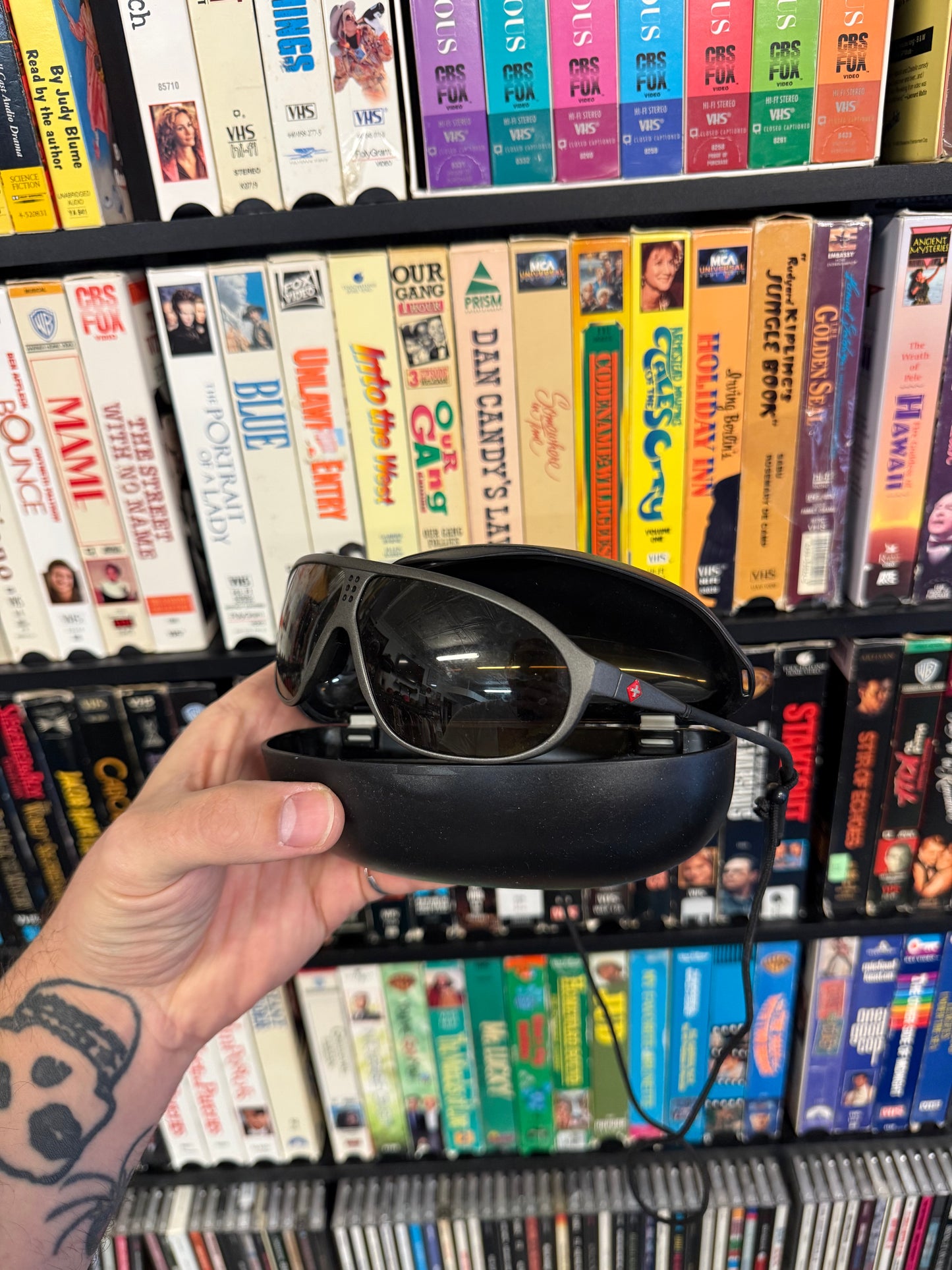 Swiss Army Suvasol Sunglasses w/ Case