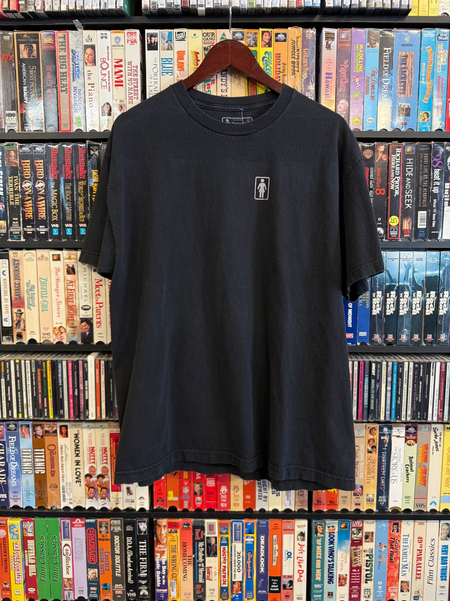 Girl Skateboards Tee