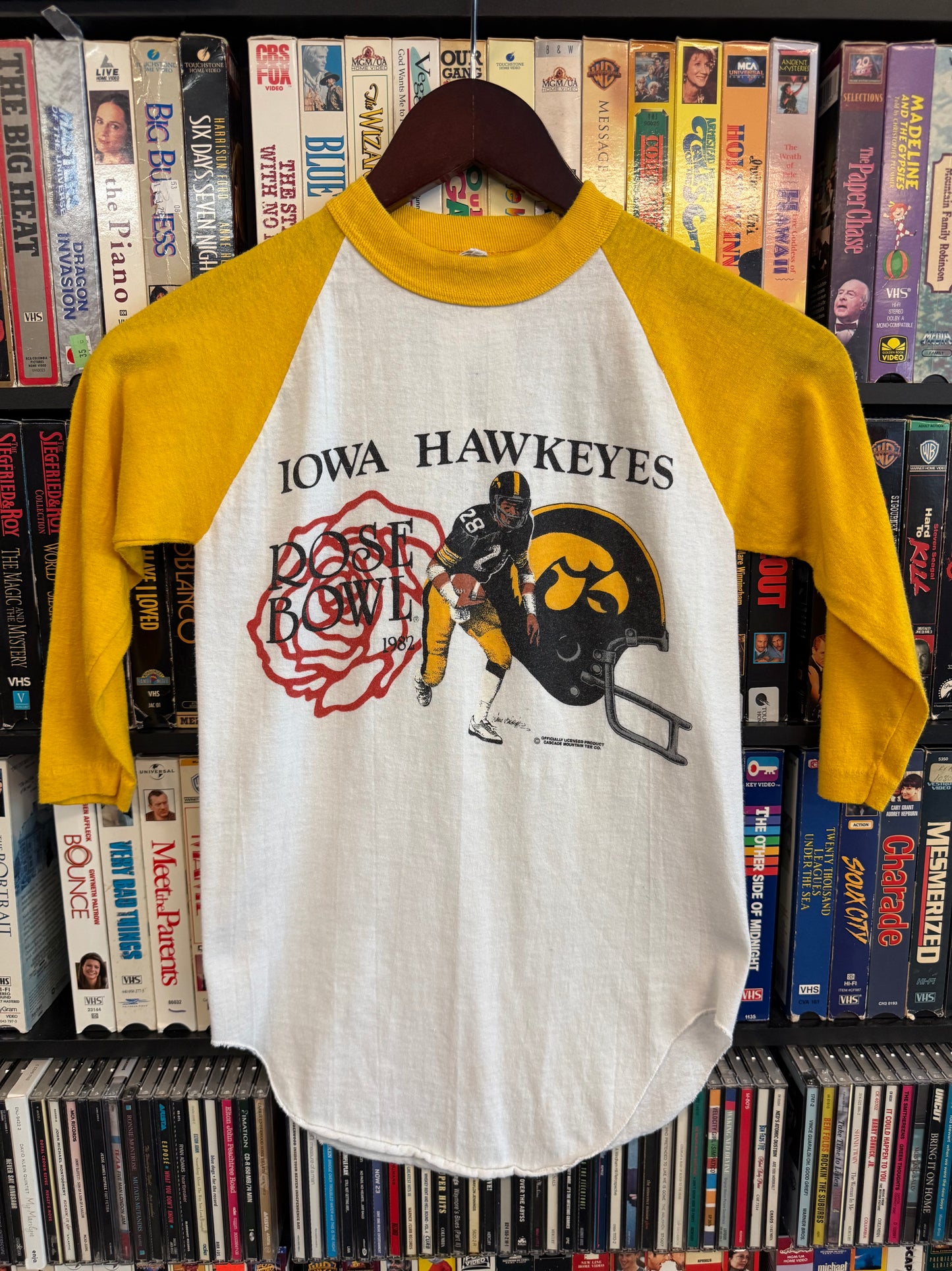 1982 Iowa Hawkeyes Raglan Baseball Tee